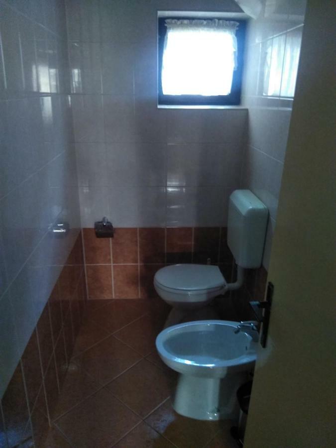 Appartement Apartman Mladic à Malinska Extérieur photo